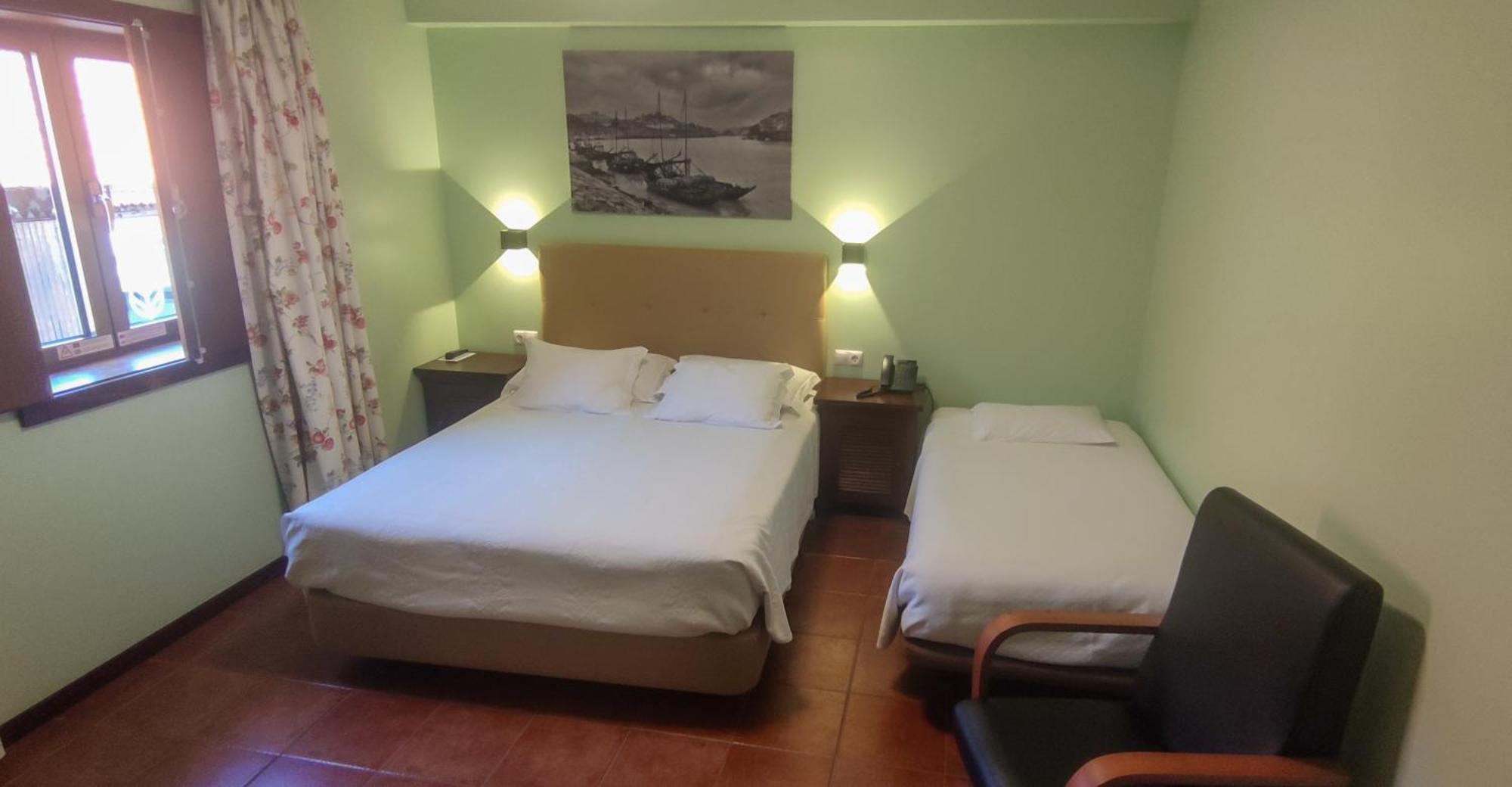 Hotel Casa Do Tua Foz Tua Exteriör bild