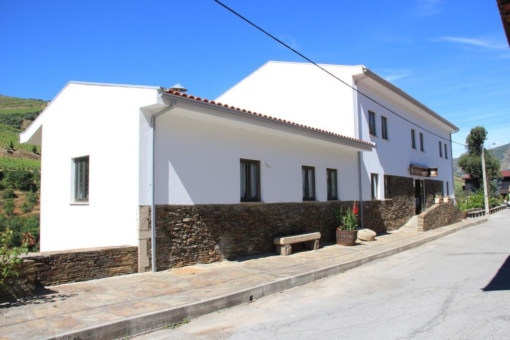 Hotel Casa Do Tua Foz Tua Exteriör bild